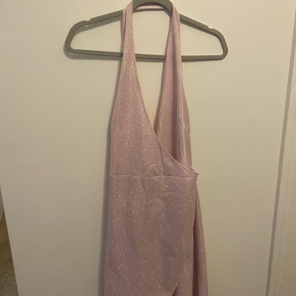 Woman’s dress - Picture 3 of 3